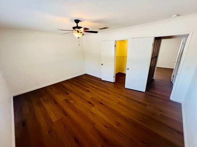 Building Photo - 3-Bedroom Hesperia Home 50% Off 1st Months...