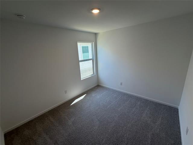 Building Photo - 639 Montclair Ave