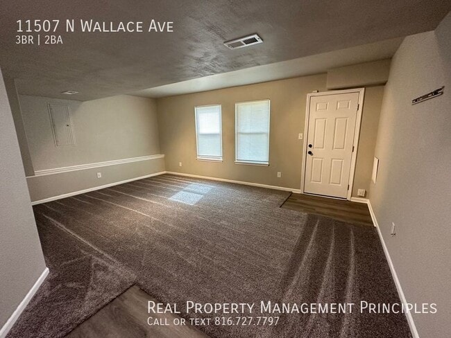 Building Photo - 11507 N Wallace Ave