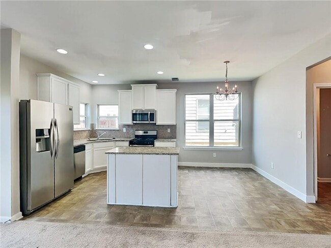 Building Photo - 5885 San Gabriel Ln