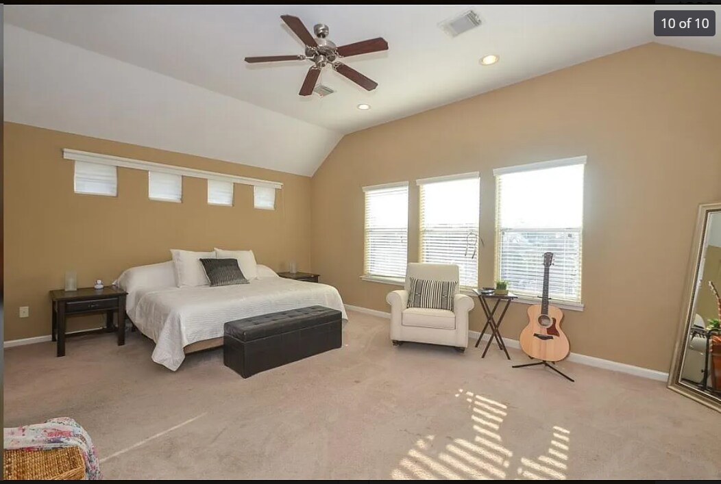 Third Floor Master Bedroom - 3010 Caroline St