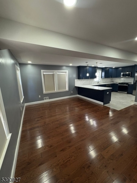 Building Photo - 88 Sunnyside Terrace