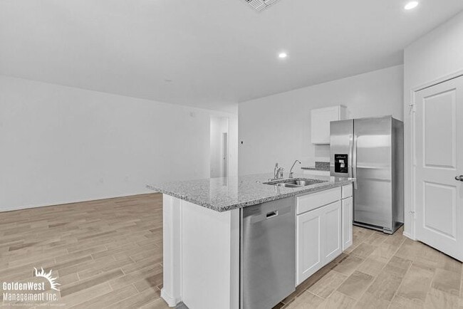 Building Photo - Beautiful 3Bdm 2Ba Home with Modern Updates in Coolidge- Move In Special!