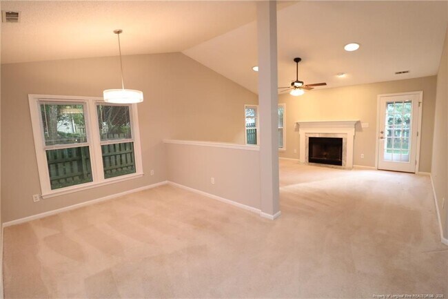 Building Photo - 12305 Harcourt Dr