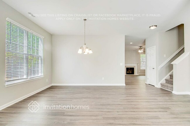 Building Photo - 38 Autumn Leaf Ln
