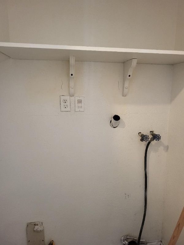 Building Photo - 22858 Lupin Ln