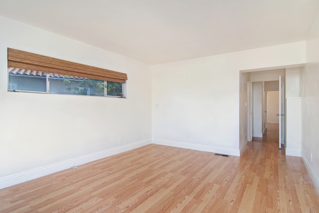 Building Photo - 2417 Arista Ct