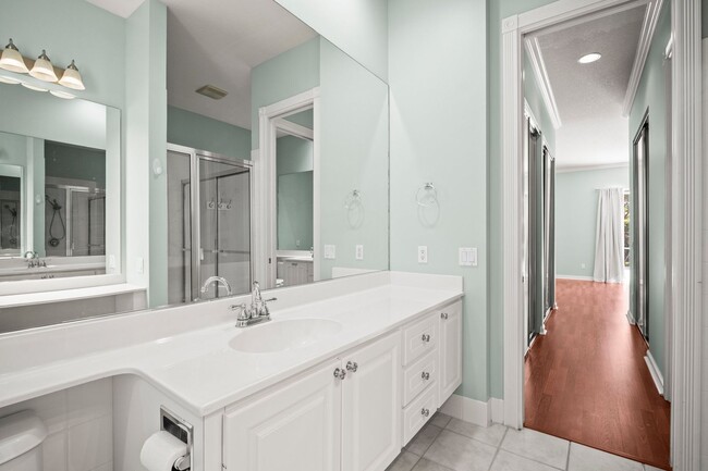 Building Photo - 3 Bedroom Single Family Home for Rent in I...