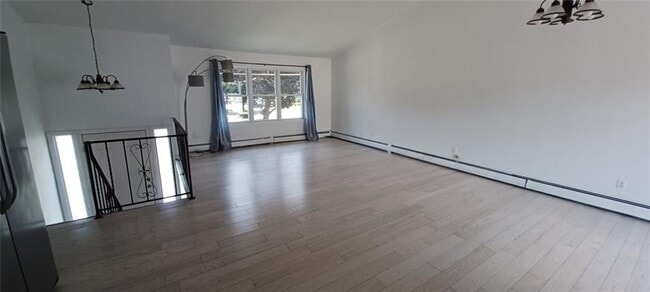 Building Photo - 355 Phenix Ave