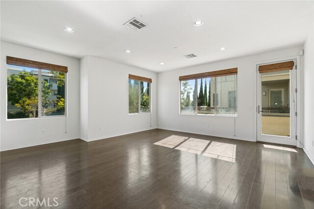 Building Photo - 13127 Union Ave