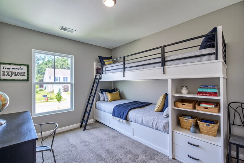 Building Photo - 194 Winding Chestnut Dr