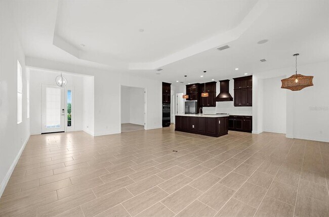Building Photo - 13744 Old Creek Ct