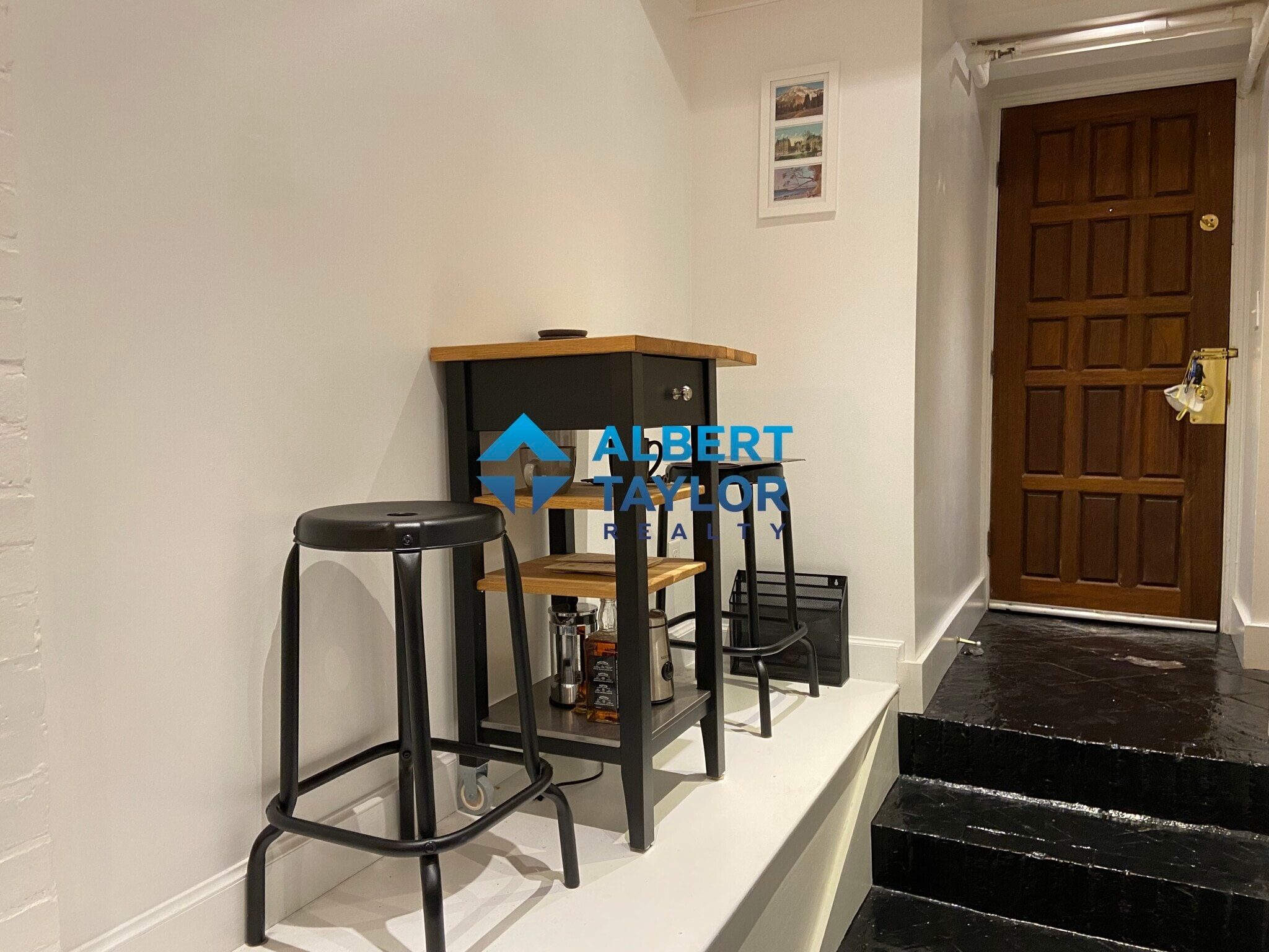 Building Photo - 117 Beacon St