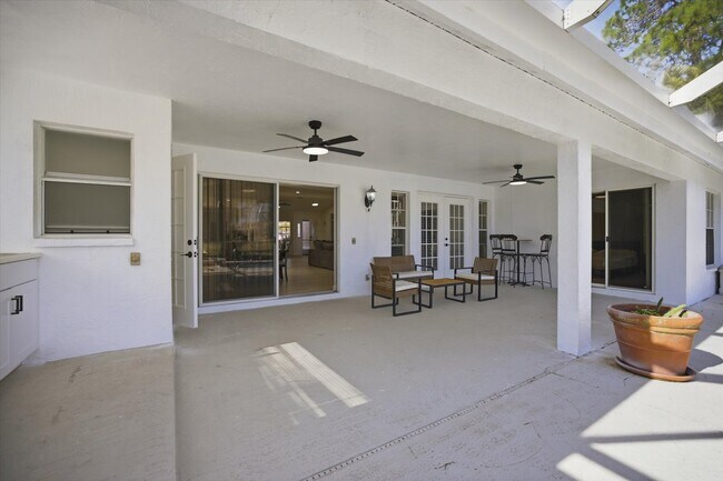 Building Photo - 5829 Fairwoods Cir