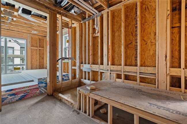 Building Photo - 4703 Unity Cir