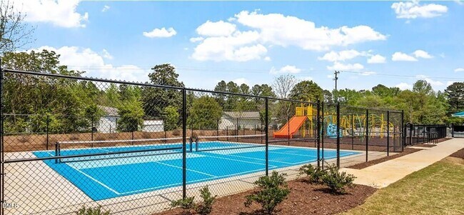 Building Photo - 17 Red Crabapple Ct