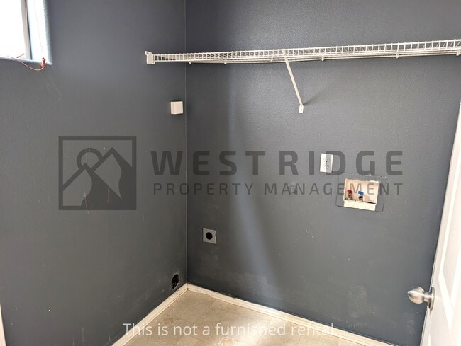 Building Photo - 1467 SE Blanchard St