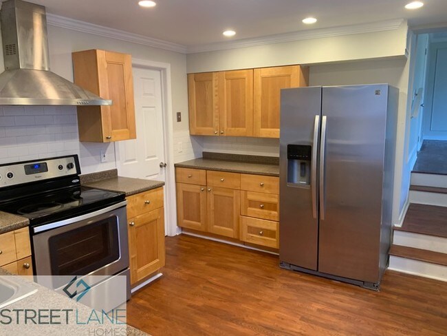 Building Photo - Charming 3 Bedroom in Columbus!