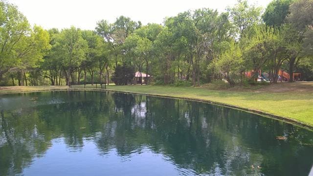 Building Photo - 2312 Blue Cypress Dr