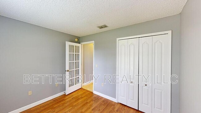 Building Photo - 21 Palermo Ln