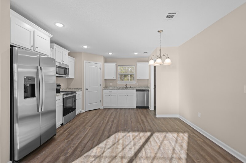 Building Photo - 207 Pine Ridge Rd