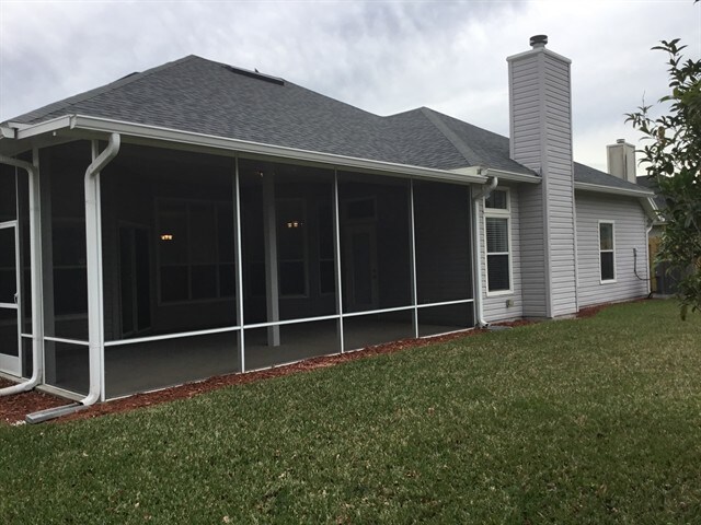 Building Photo - 157 N Lake Cunningham Ave