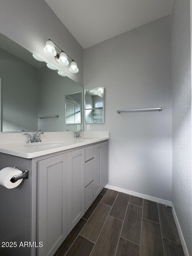 Building Photo - 3828 Big Bend St