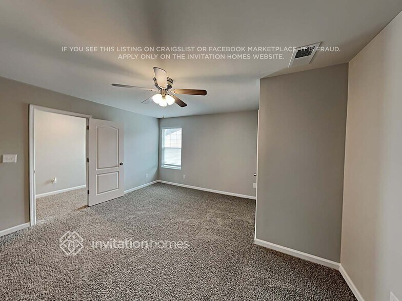 Building Photo - 160 Silver Oak Cir