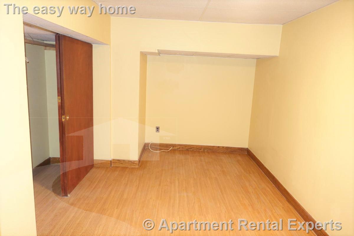 Building Photo - 357 Highland Ave