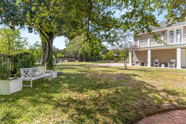 Building Photo - 4522 Walnut Hill Ln