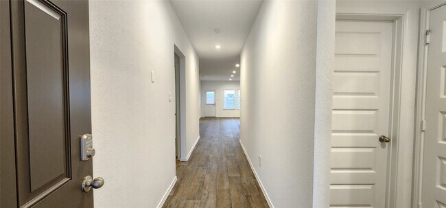 Building Photo - 3610 Lanercost Ln