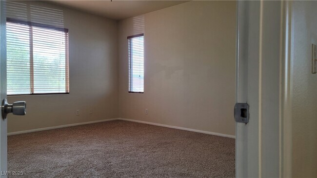 Building Photo - 3713 Corpolo Ave