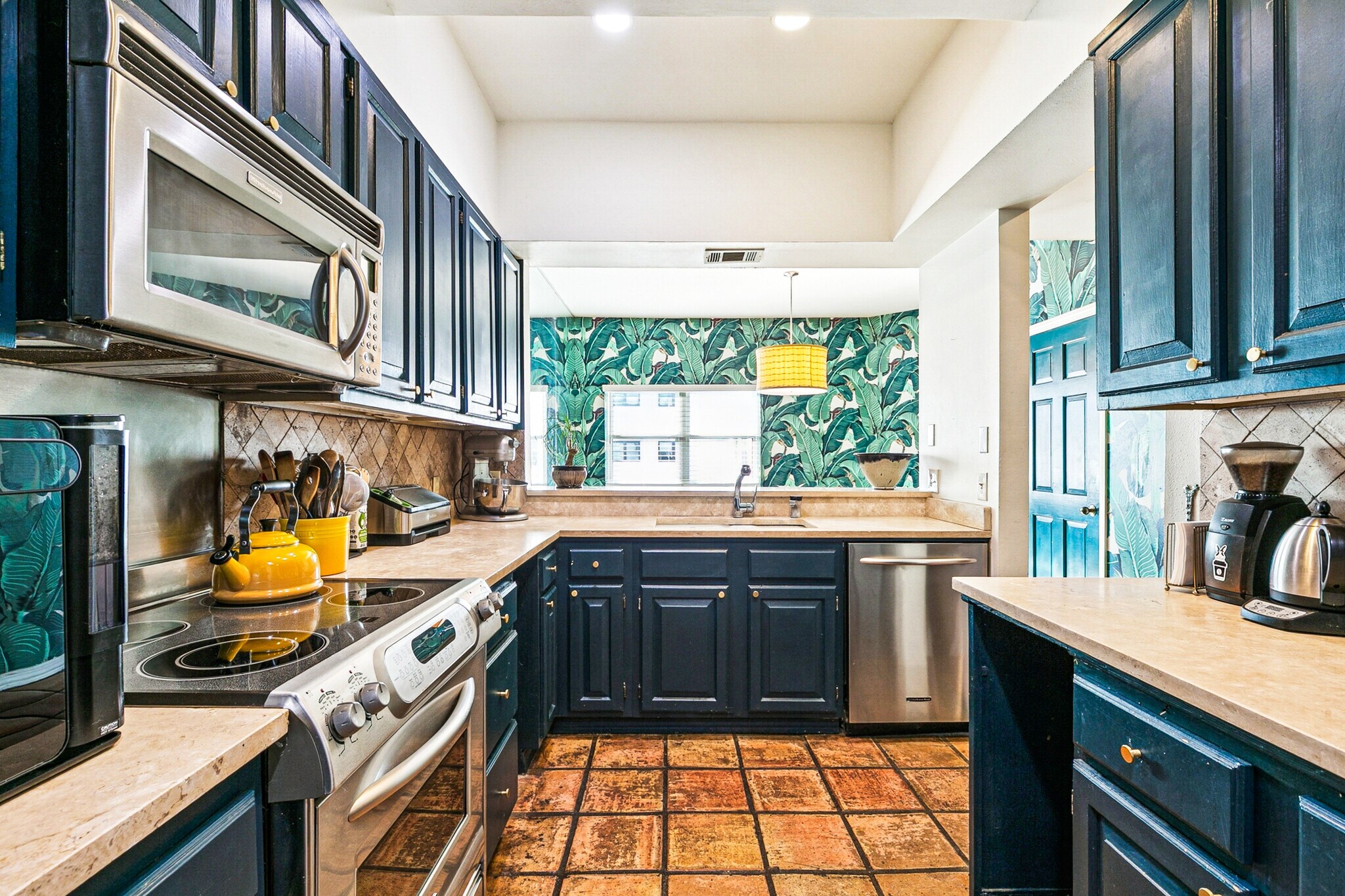 Building Photo - 8654 Pontchartrain Blvd