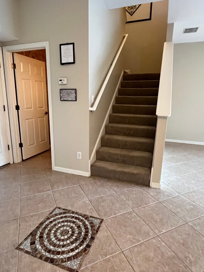 Building Photo - 14467 Mirabelle Vista Cir