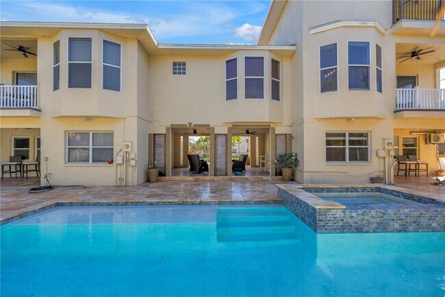 Building Photo - 8702 Blind Pass Rd