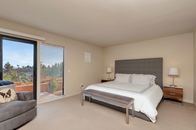 Building Photo - 2559 Caminito Muirfield