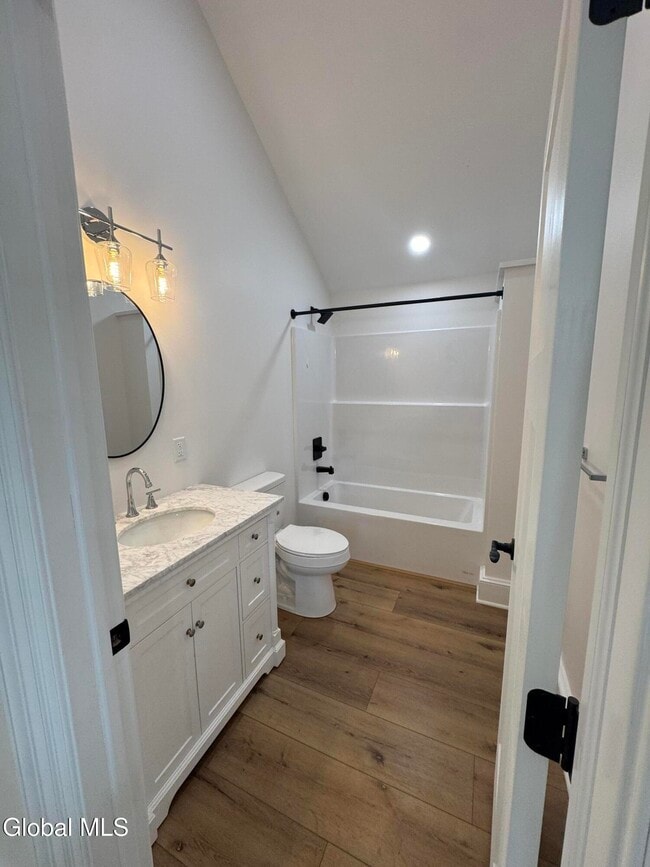 Building Photo - 675 Mac Elroy Rd