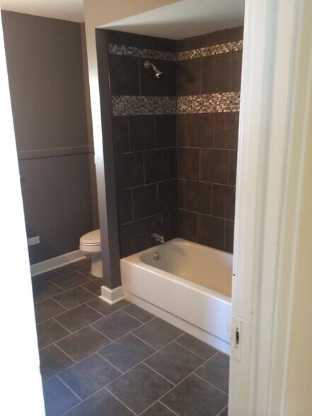 Building Photo - 145 Eastern Ave NE