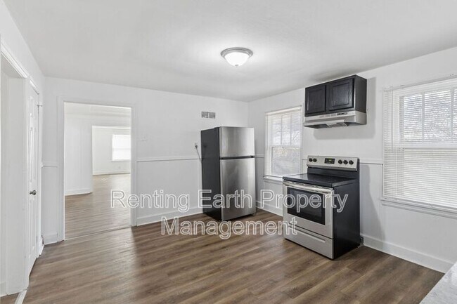 Building Photo - 5515 Wilborn Dr