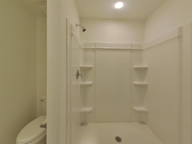 Building Photo - 3013 Dawn Sound Dr