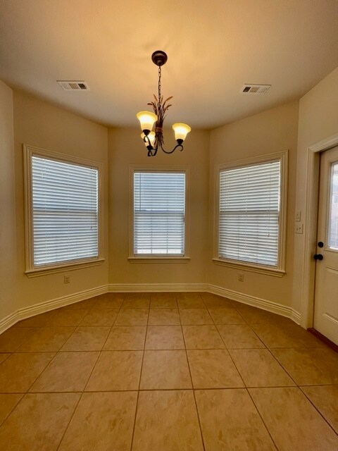 Building Photo - 4502 SW Swinton Dr