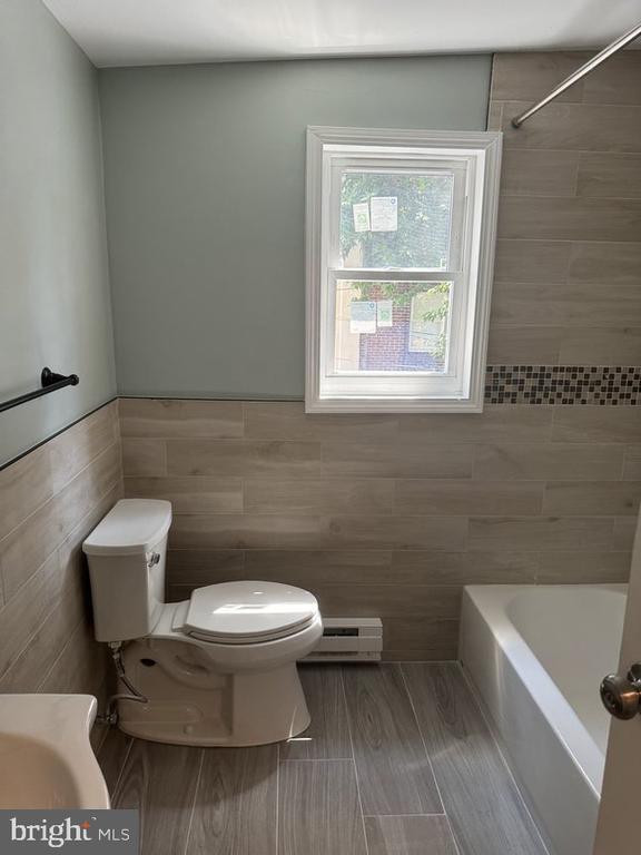 Building Photo - 524 Federal St