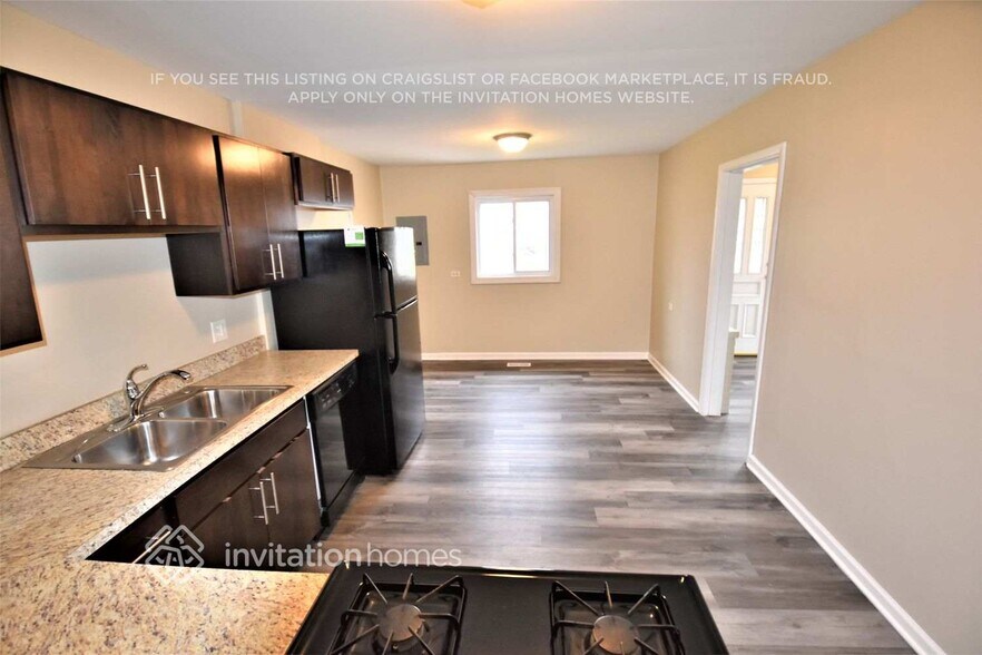 Building Photo - 345 Apache Ln