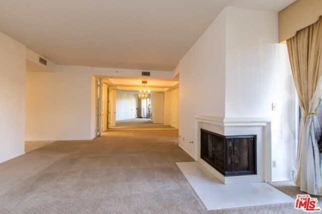 Building Photo - 2131 Century Park Ln