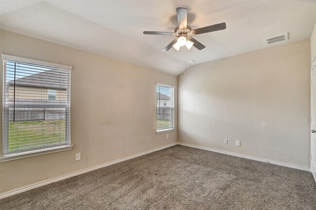 Building Photo - 1006 Fannin St