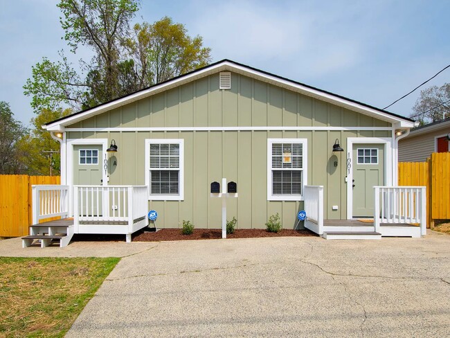Building Photo - 1001 Linwood Ave