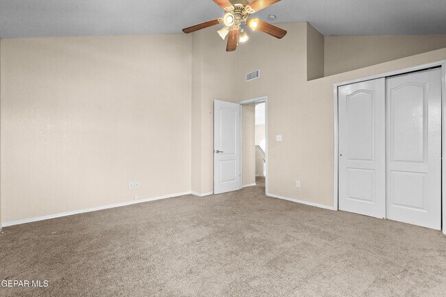 Building Photo - 3820 Tierra Campa Dr