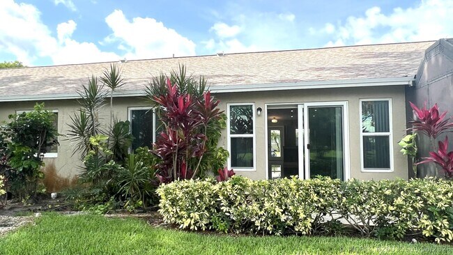 Building Photo - 8743 Rheims Rd