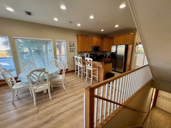 Building Photo - 4202 US-98