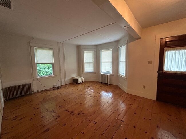 Building Photo - 30 Goldsmith St